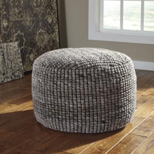 Achiles - Natural Pouf